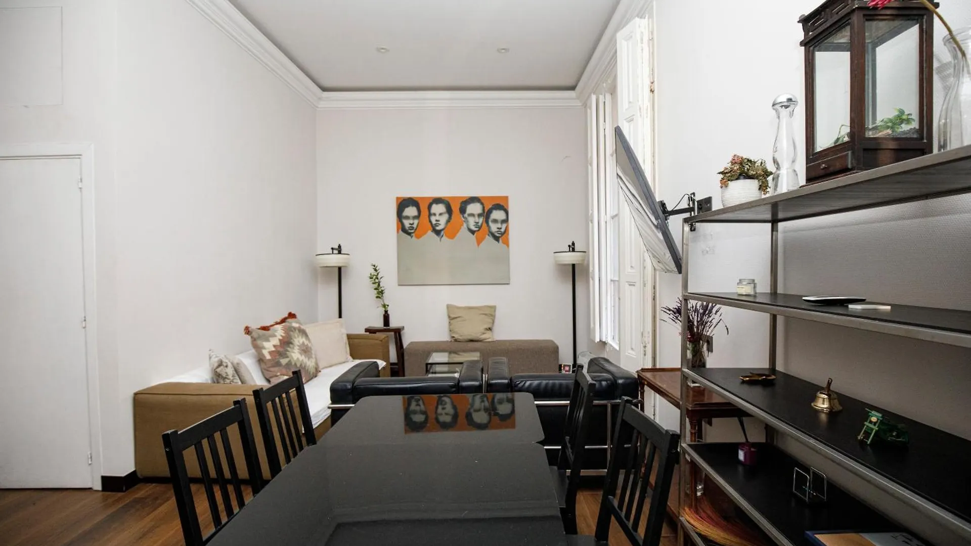 Classic Styled Apartment Barcelona